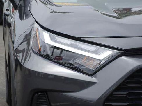 Certified 2023 Toyota RAV4 XLE w/ Convenience Package FWD image 5