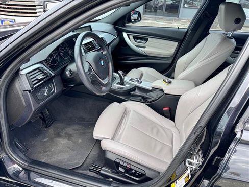 Used 2012 BMW 335i Sedan RWD image 7