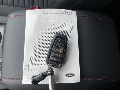 New 2026 Ford Explorer ST-Line w/ ST-Line Street Pack image 47