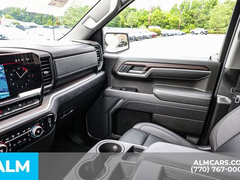 Used 2026 GMC Sierra 1500 SLT RWD image 44