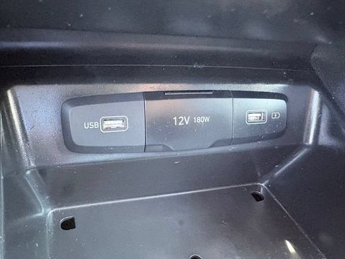 Used 2024 Hyundai Tucson SE FWD image 14
