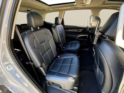 Used 2022 Kia Telluride SX w/ Nightfall Edition Package image 24