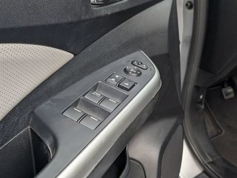 Used 2015 Honda CR-V EX-L image 16