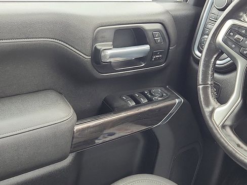 Used 2021 Chevrolet Silverado 2500 LTZ image 12