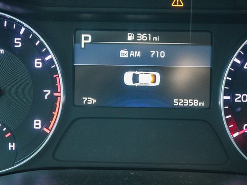 Used 2023 Kia Forte LXS FWD image 25