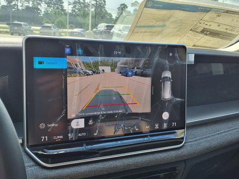 New 2026 Volkswagen Tiguan S image 12