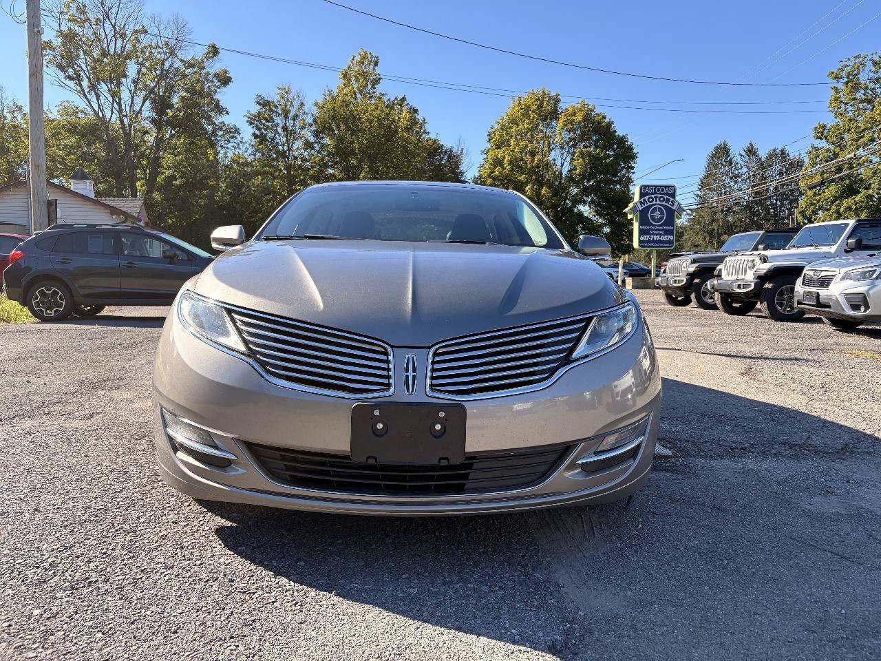 Used 2016 Lincoln MKZ AWD image 2