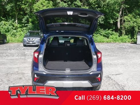 Used 2024 Kia Seltos S AWD/4WD image 14