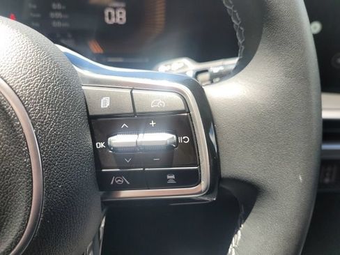 Certified 2025 Kia Sorento S AWD/4WD image 25