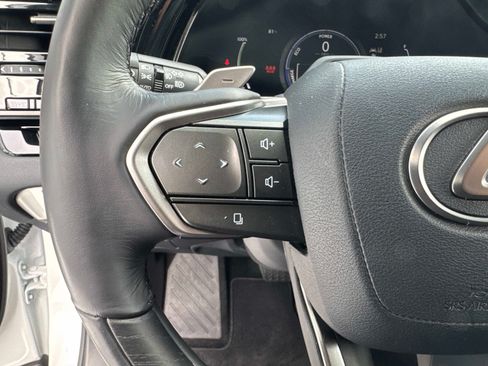 Certified 2024 Lexus RX 450h AWD w/ Convenience Package image 32