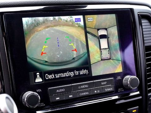 Used 2020 Nissan Titan PRO-4X w/ Pro-4x Convenience Package image 20