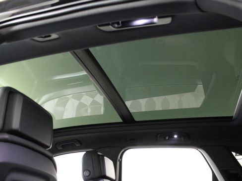 Certified 2026 Porsche Cayenne image 20