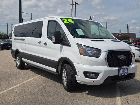 Certified 2024 Ford Transit 350 XLT RWD image 5