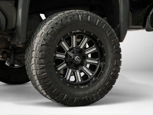 Used 2023 GMC Sierra 2500 Denali w/ Denali Ultimate Package image 69