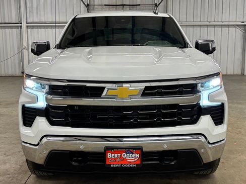 Used 2026 Chevrolet Silverado 1500 LT w/ Texas Edition Plus AWD/4WD image 2