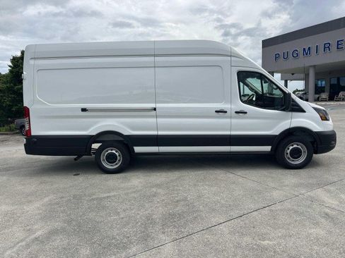New 2026 Ford Transit 250 148 High Roof Extended w/ Load Area Protection Package RWD image 8