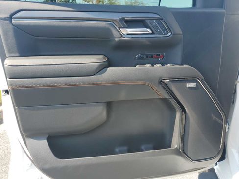 Certified 2024 GMC Sierra 1500 AT4 w/ Technology Package AWD/4WD image 19