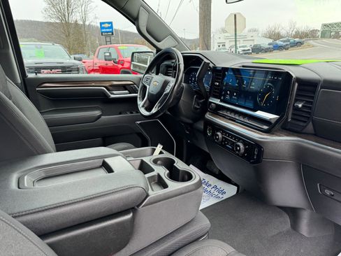 Used 2022 Chevrolet Silverado 1500 LT image 43
