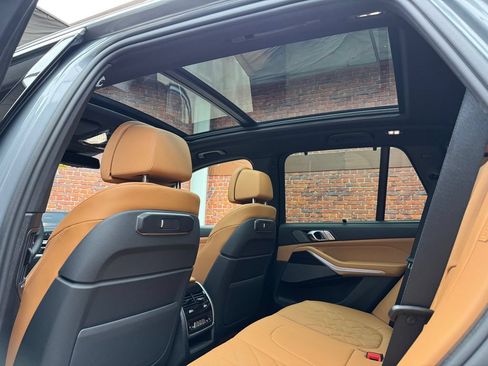 Used 2026 BMW X5 xDrive40i w/ Climate Comfort Package AWD/4WD image 3