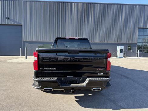 Used 2023 Chevrolet Silverado 1500 RST w/ Protection Package AWD/4WD image 4