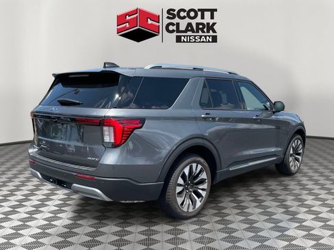 Used 2025 Ford Explorer Platinum w/ LUX Leather Package AWD/4WD image 6