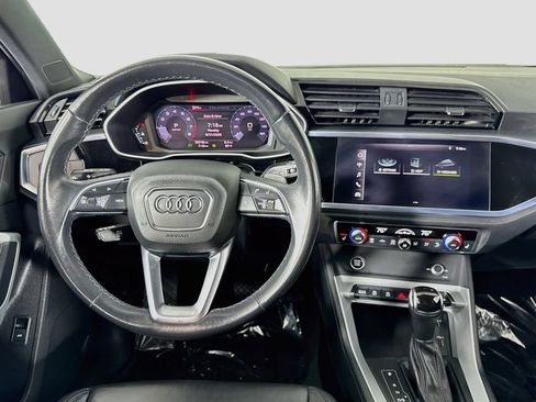 Used 2021 Audi Q3 2.0T Premium w/ Convenience Package AWD/4WD image 15