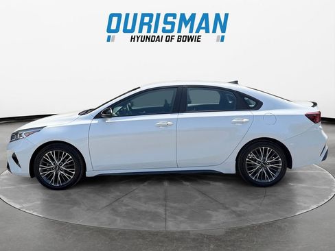 Used 2022 Kia Forte GT-Line FWD image 3