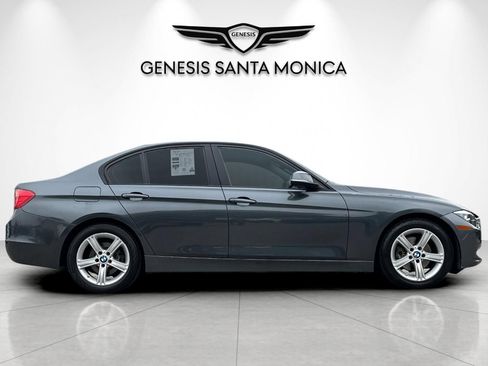 Used 2015 BMW 320i Sedan RWD image 3