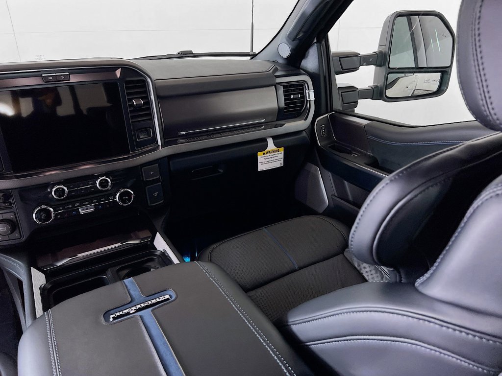 New 2026 Ford F250 Platinum w/ FX4 Off-Road Package AWD/4WD image 28