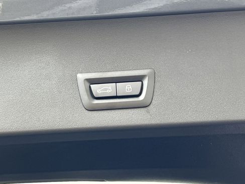 New 2025 BMW X3 xDrive30i w/ Premium Package image 25