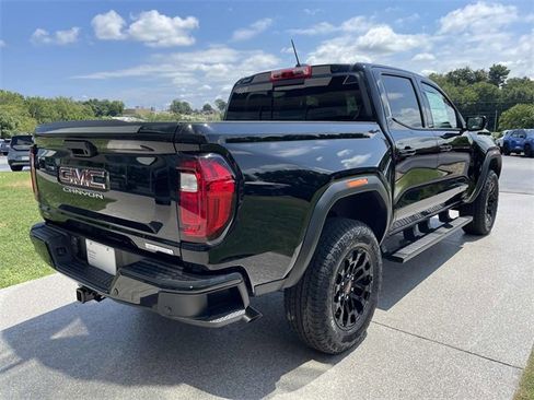 New 2026 GMC Canyon Elevation w/ Convenience Package image 5