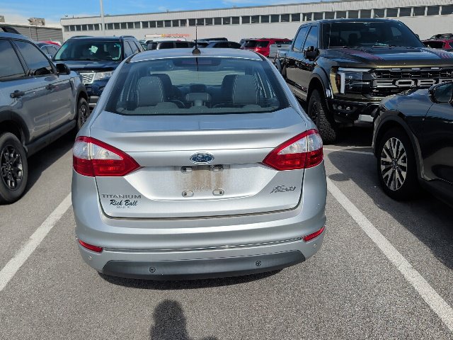 Used 2014 Ford Fiesta Titanium FWD image 6