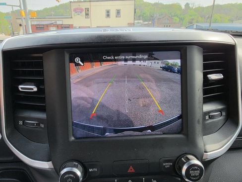 Used 2021 RAM 1500 Big Horn AWD/4WD image 23