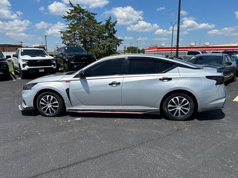 Used 2021 Nissan Altima 2.5 SV FWD image 6