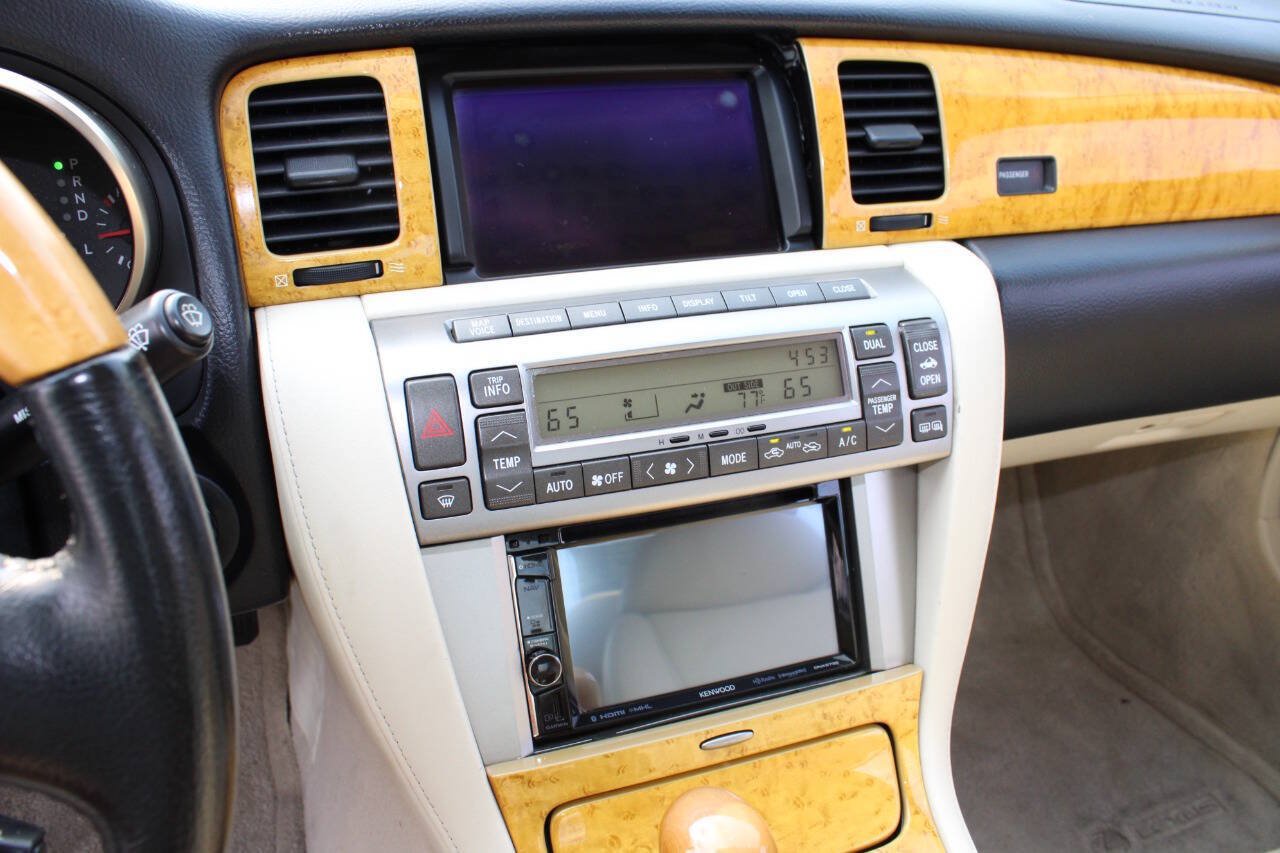 Used 2003 Lexus SC 430 Convertible RWD image 23