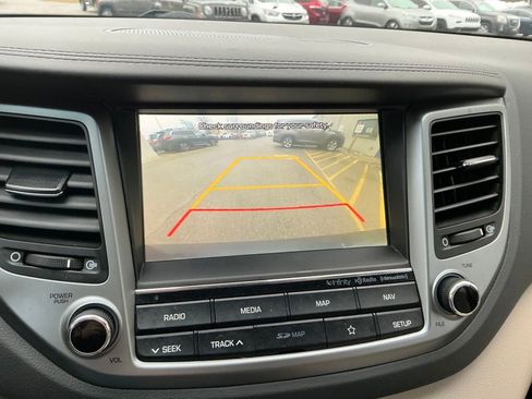 Used 2018 Hyundai Tucson Limited w/ Ultimate Package 02 image 22