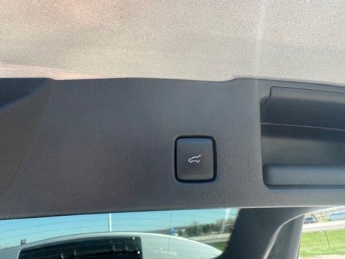 Used 2023 Ford Escape Active w/ Tech Pack #1 image 28