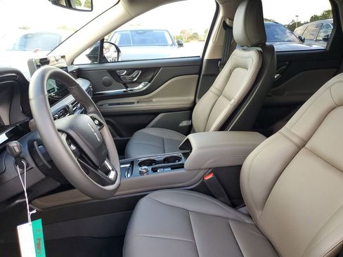 New 2026 Lincoln Corsair Grand Touring AWD/4WD image 21