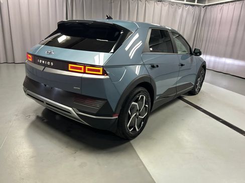 Used 2024 Hyundai Ioniq 5 SEL AWD/4WD image 7
