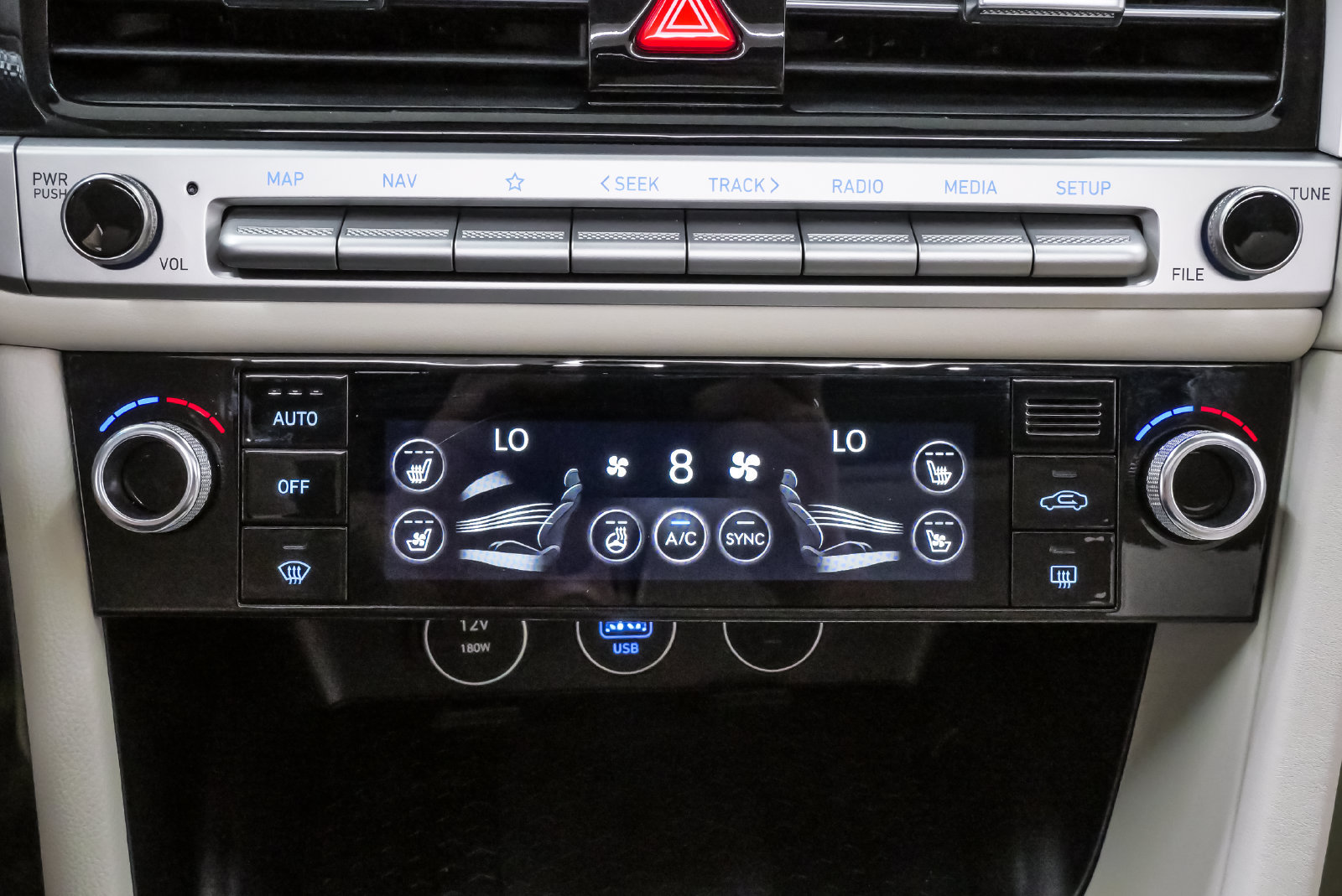 Certified 2026 Genesis G70 2.5T Prestige RWD image 17