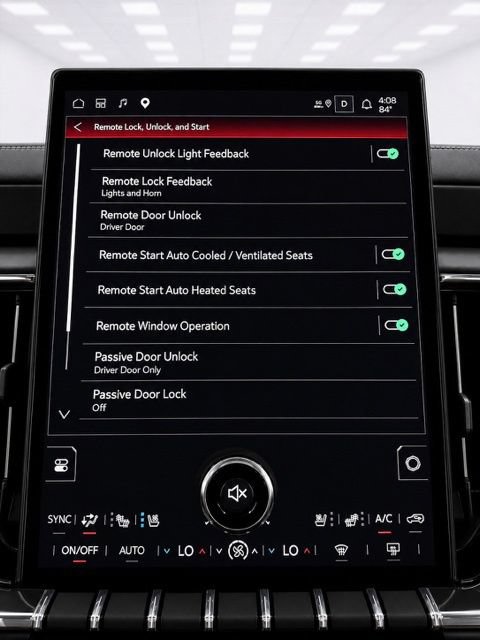 Used 2025 GMC Yukon XL Denali Ultimate AWD/4WD image 37