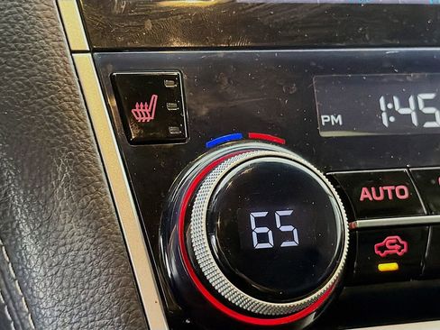 Used 2019 Subaru Outback 2.5i Premium image 21