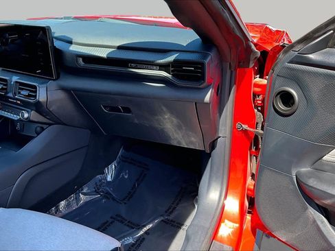 Used 2024 Ford Mustang Convertible RWD image 18