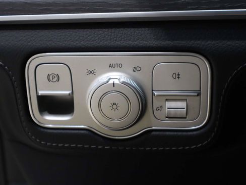 Used 2025 Mercedes-Benz GLE 53 AMG 4MATIC Coupe image 28