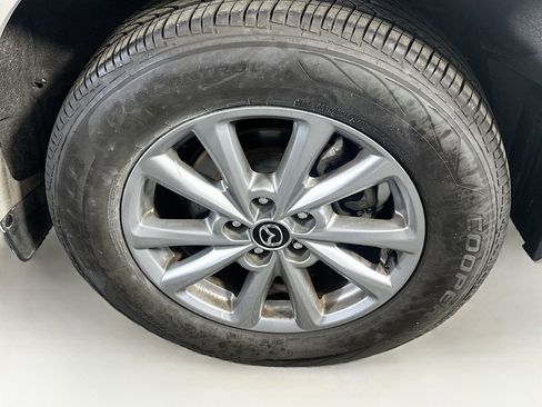 Used 2025 MAZDA CX-5 AWD 2.5 S w/ Select Package image 11