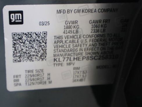 Used 2025 Chevrolet Trax LT w/ LT Convenience Package image 35