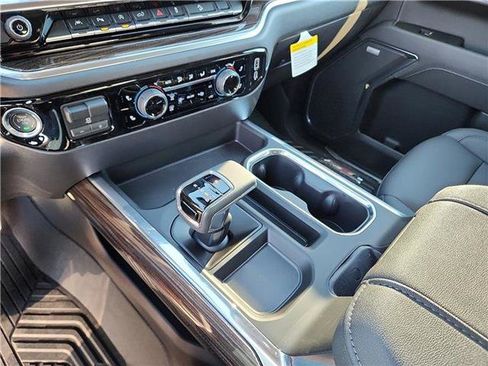 New 2026 Chevrolet Silverado 1500 LT Trail Boss w/ LT Trail Boss Premium Package AWD/4WD image 19