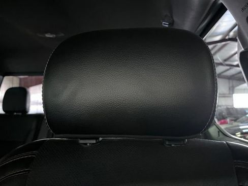 Used 2018 Ford F150 Lariat w/ Equipment Group 501A Mid AWD/4WD image 13