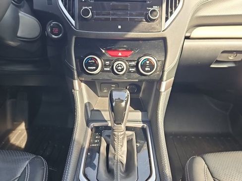 Used 2022 Subaru Forester Limited AWD/4WD image 11