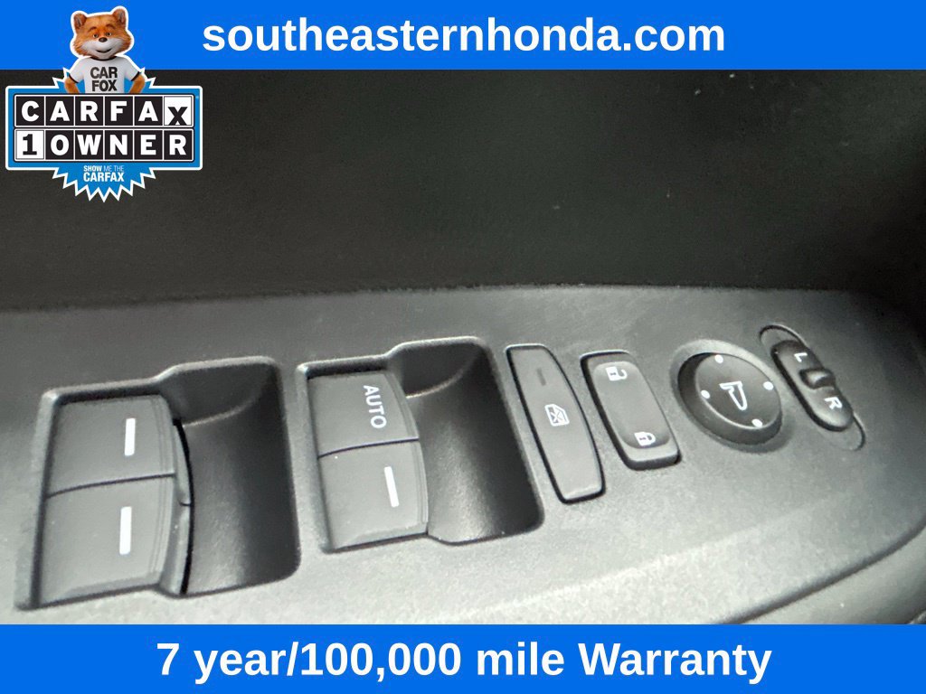 Certified 2025 Honda HR-V LX image 22